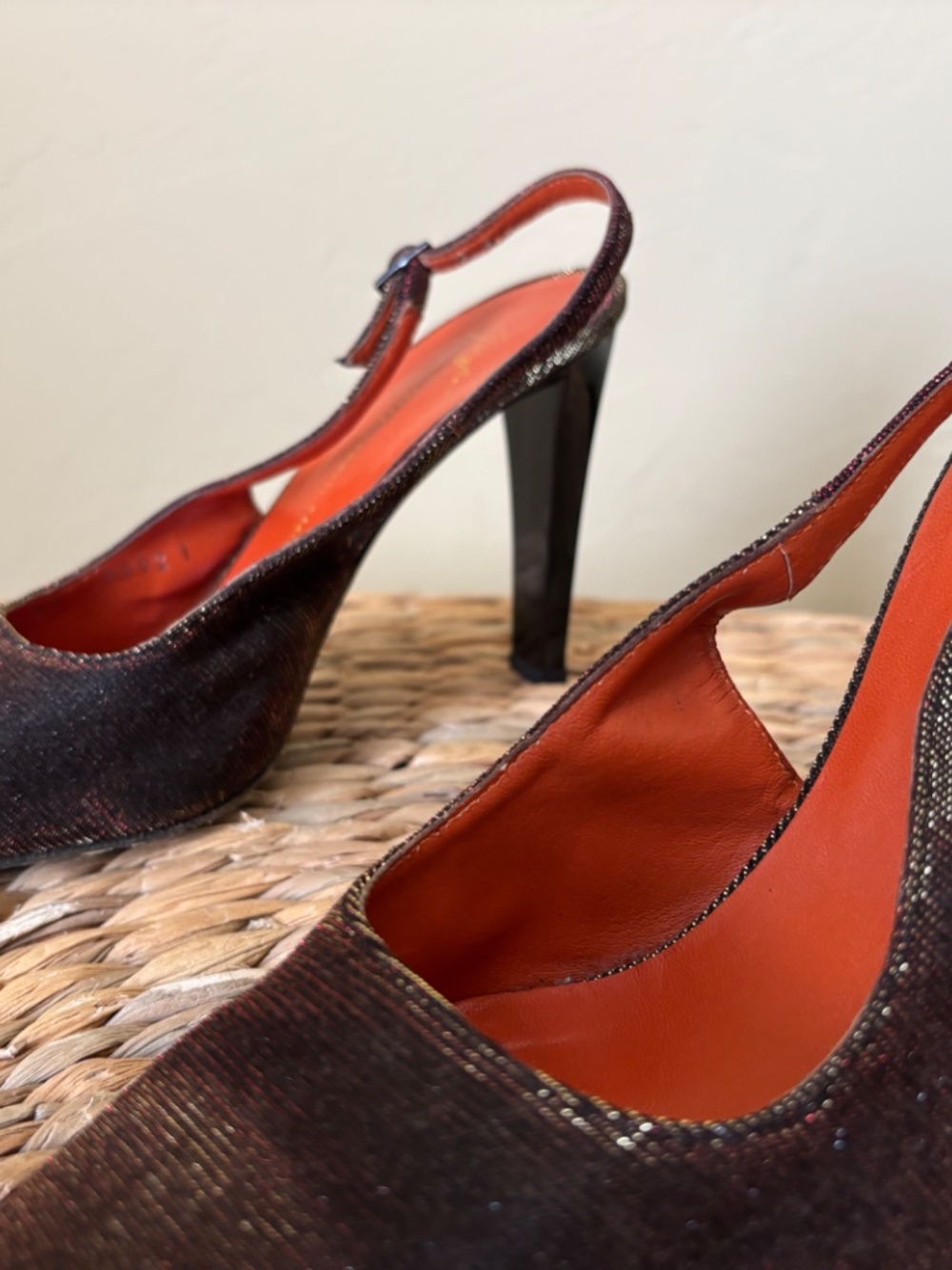 GIUSEPPI ZANOTTI Design / VICINI / red / gold pointed toe slingback heel / 37.5 - Picture 4 of 15